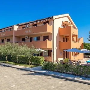 https://villa-romana-and-tea.primorje-gorskikotar.com